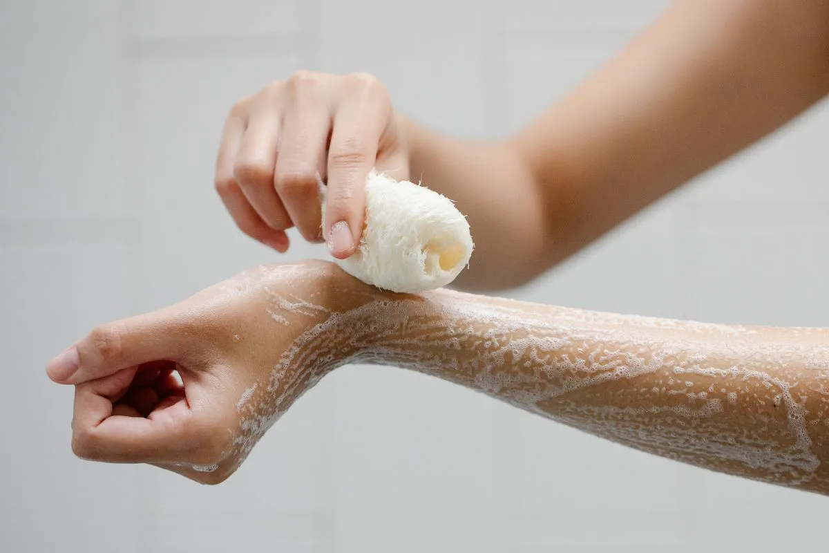 stay clean and fresh using the recommended antibacterial body washes