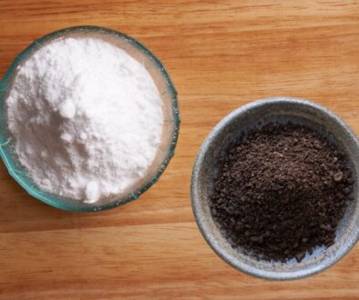 A bowl of coffee grounds and baking soda.